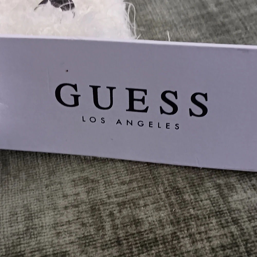 Guess Ivory Convertible Mittens OS NWT
